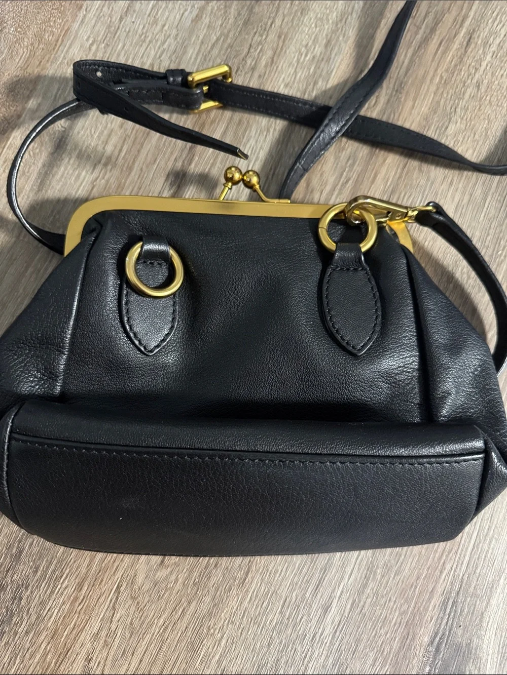 Margot leather purse crossbody bag